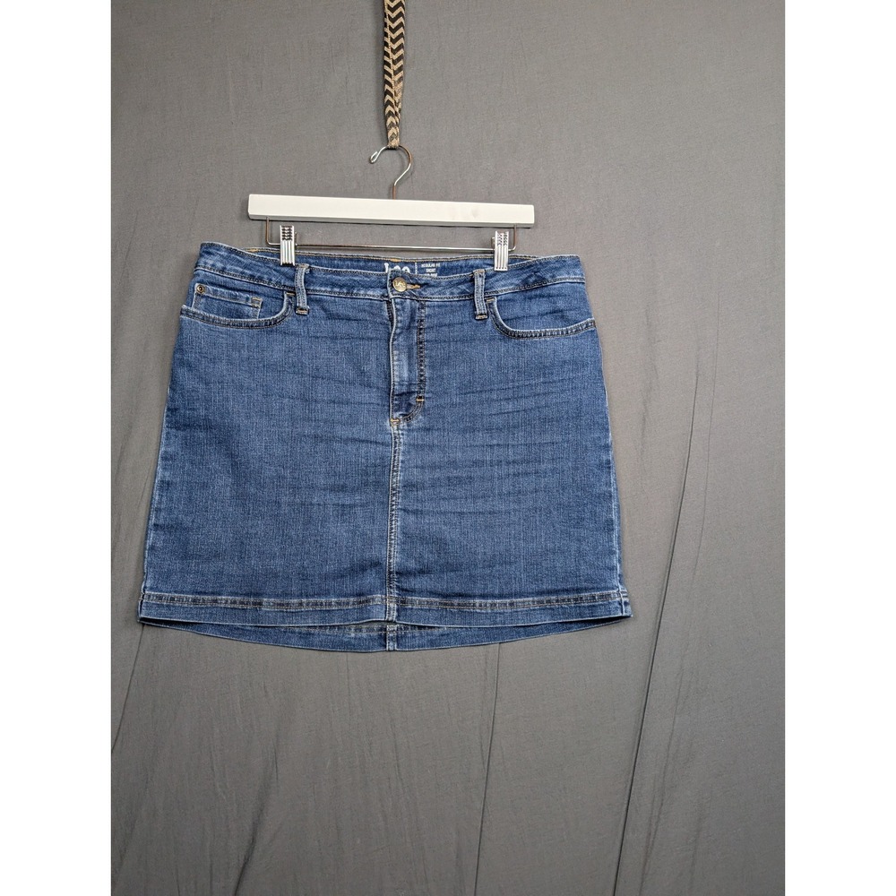 Lee Ladies Medium Blue Denim Jean Mini Skirt Size 16m‎